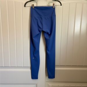 Lululemon Wunder Train High-Rise Tight 28"
Wild Indigo size 4